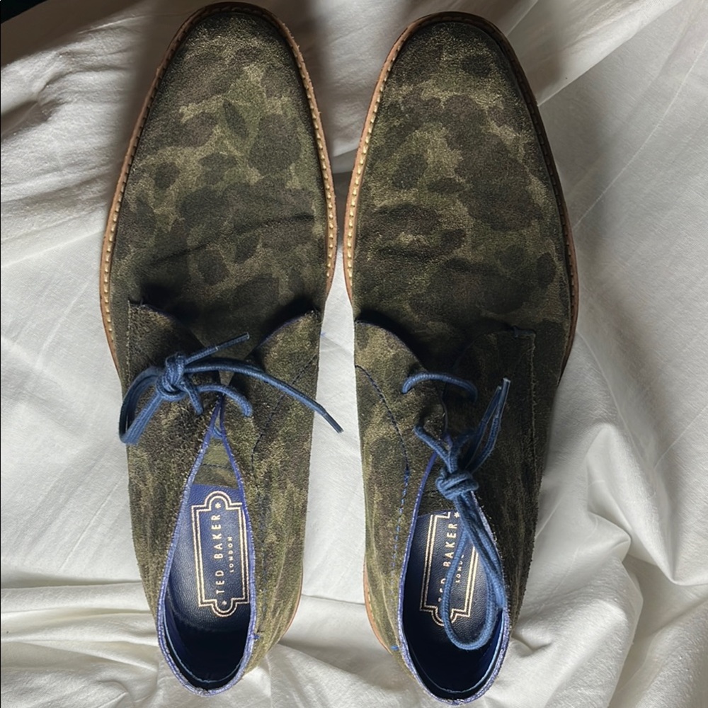 Ted Baker Camo/Electric Blue Chukka Boots